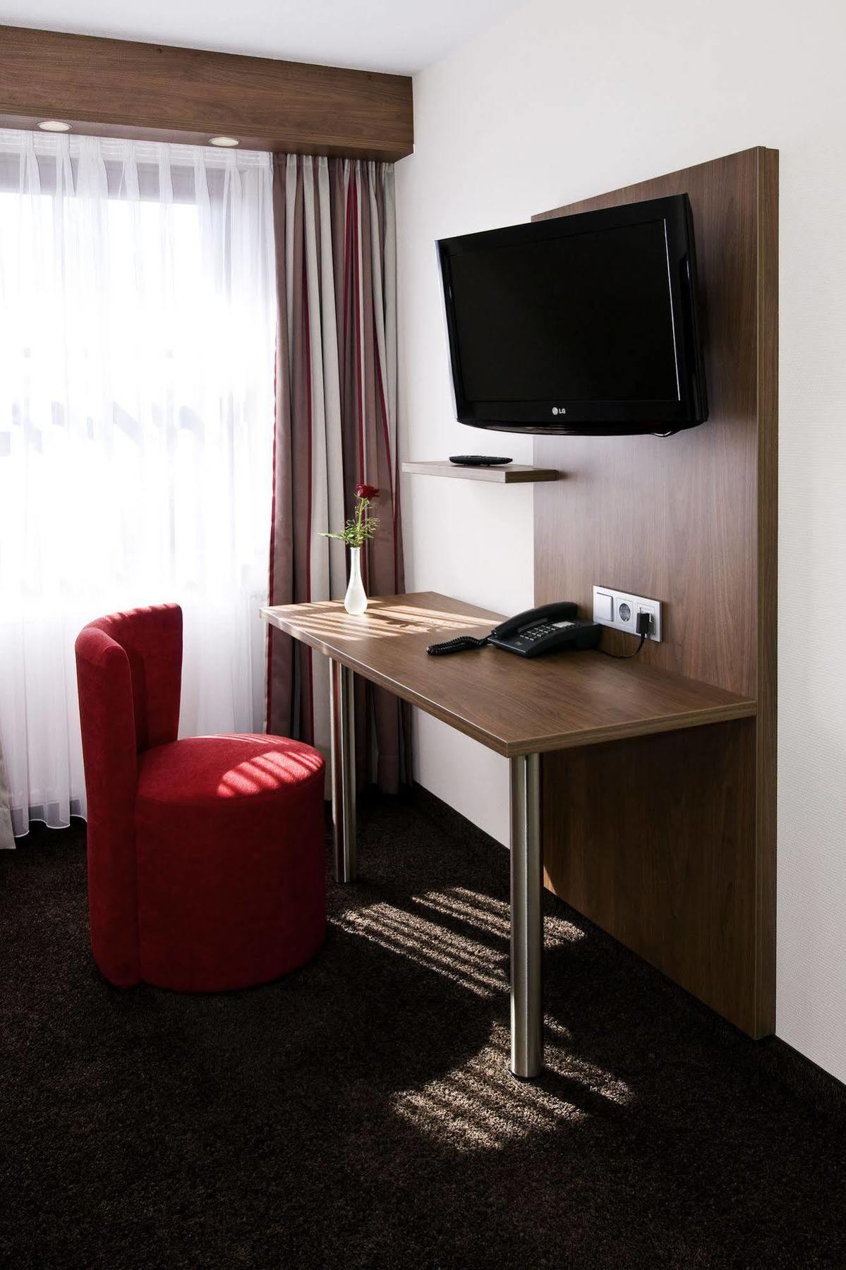Hotel Schwanen คอนเงิน ภายนอก รูปภาพ